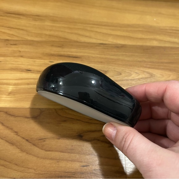 Black Crystal Hair Remover - Picture 2 of 4